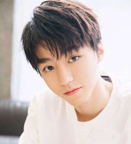 四六分发型的男明星 李易峰 黄子韬 蔡徐坤