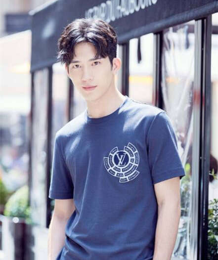四六分发型的男明星 李易峰 黄子韬 蔡徐坤