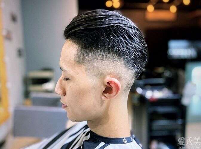 2021男生发型怎么剪 看看发型师怎么说