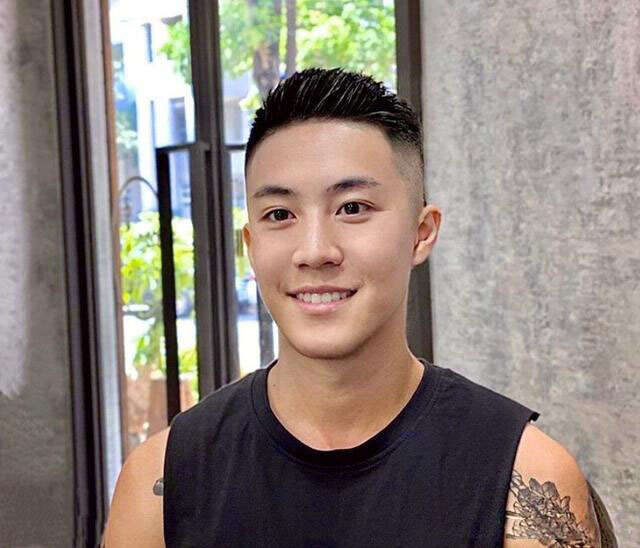 2021最新男生超短发图片 简约帅气的男生发型