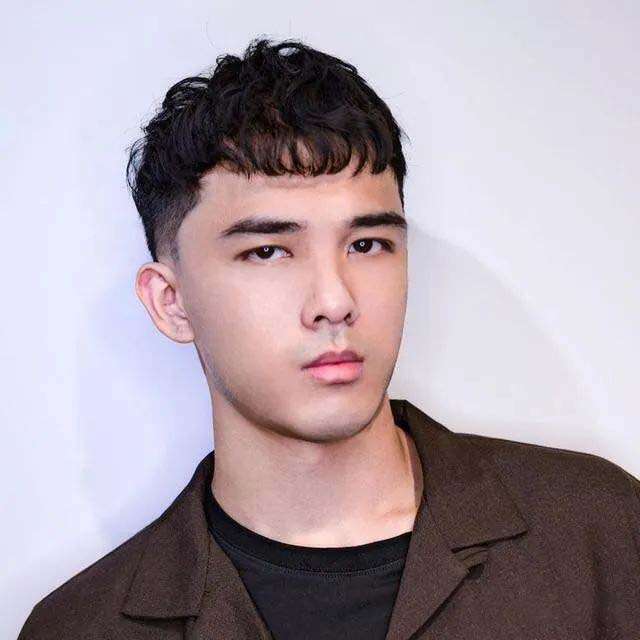 轻熟男不要剪小男生发型 这四款发型让你更有魅力