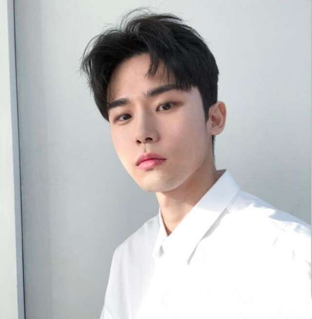 五款时髦流行的男生发型 潮男必备发型