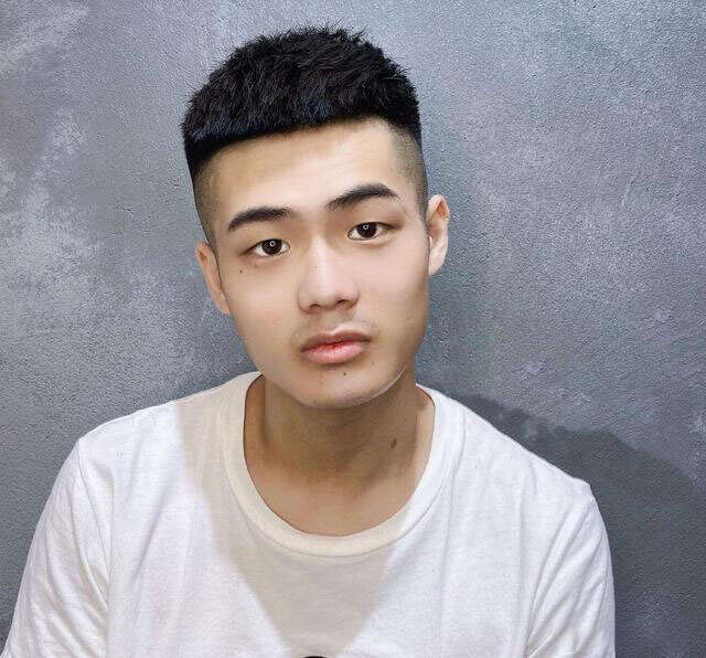 成熟男士适合的发型 时尚不幼稚