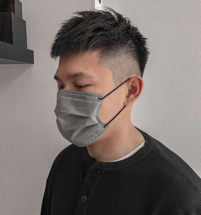 30岁左右男人减什么发型好看显年轻