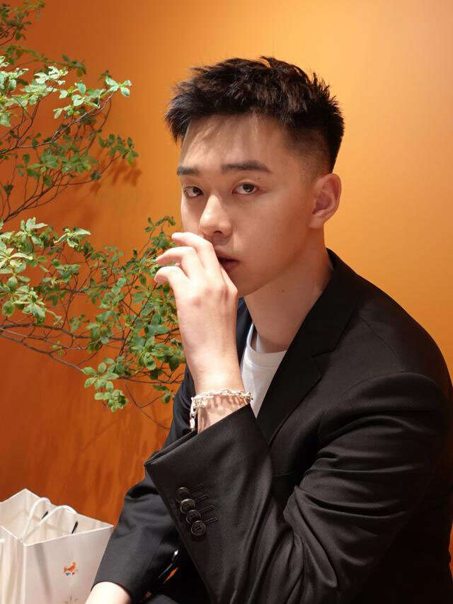 一组好看的小哥哥 选发型选头像都满足你(20pic)