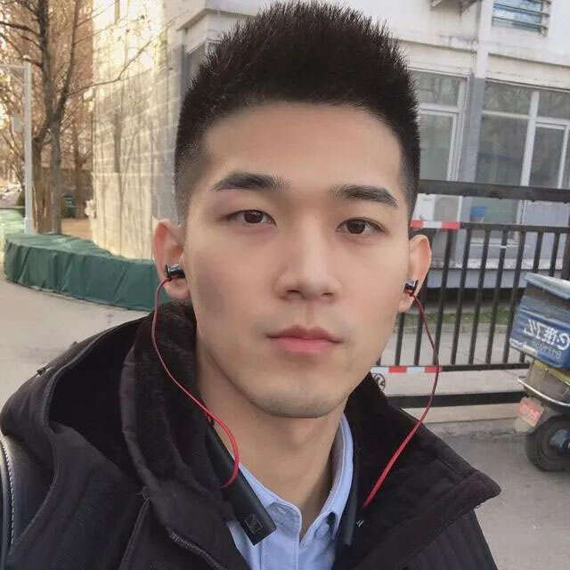 男生夏天剪这3款才合适,青春阳光又帅气