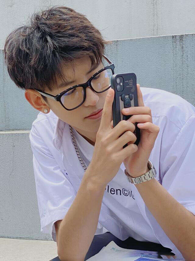 2021夏季三款流行的男生短发