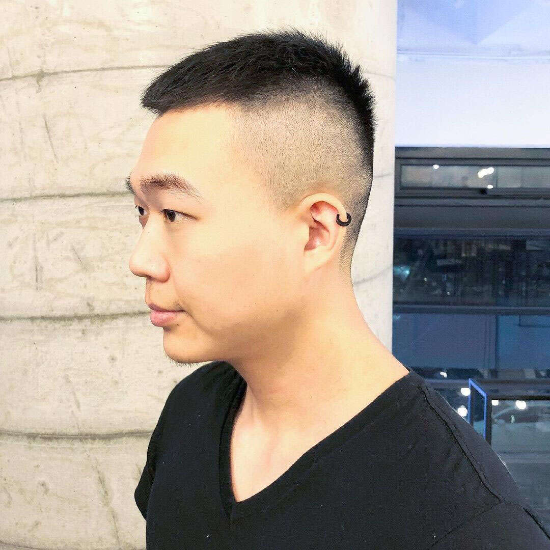 除了圆寸头,夏天男生发型还可以这样剪