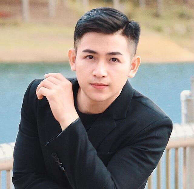 二十多岁的男生夏天发型这样剪最帅