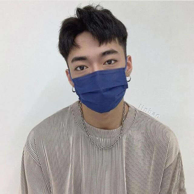 闷热的夏天男生剪这几款发型凉快又帅气