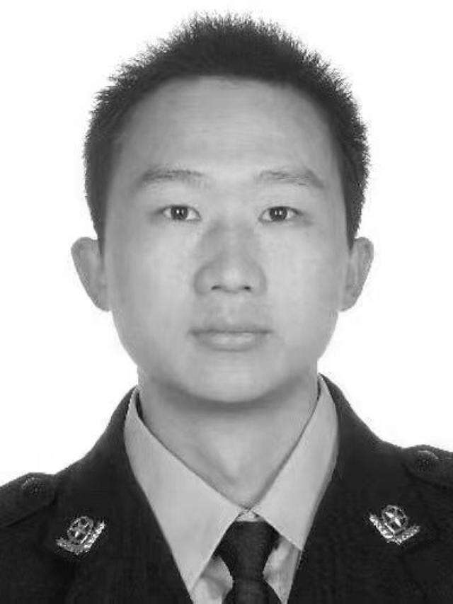 泪别英雄!河南新蔡41岁民警工作中突发疾病牺牲