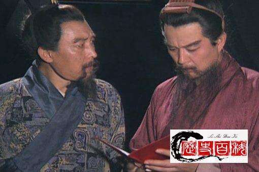 四世三公的袁绍为什么会败给比他弱的曹操
