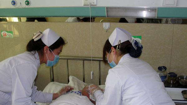 死亡天使贝克里斯滕.吉尔伯特 给病人下毒害死4名患者