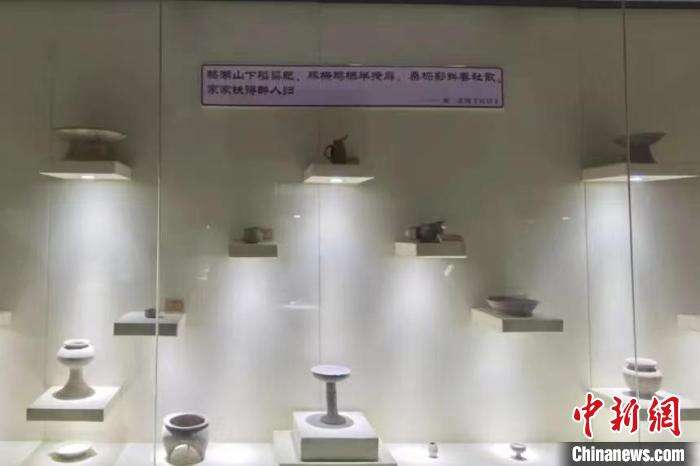 收藏300余件“古董” 浙江海盐一村民将住处建成博物馆