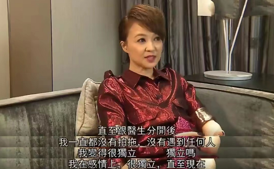 陈慧娴与梅艳芳争霸失败,含泪退出歌坛,背后真相远比你想的恶劣
