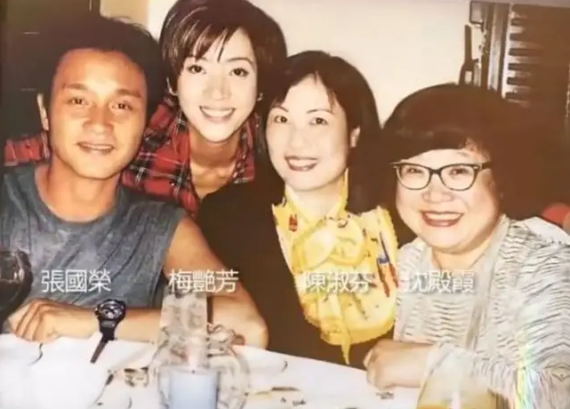 陈慧娴与梅艳芳争霸失败,含泪退出歌坛,背后真相远比你想的恶劣