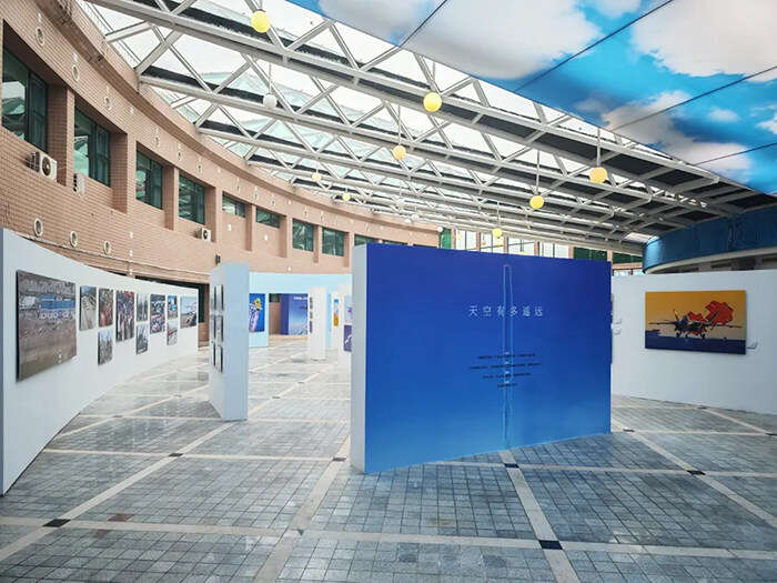 “天空有多遥远——中国航空航天摄影作品展”开幕