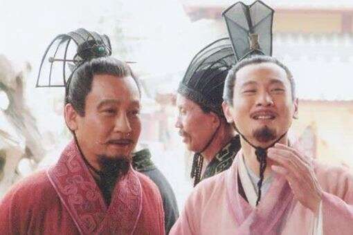 窦太后和汉武帝的治国理念有何不同?汉武帝为什么以儒为首?