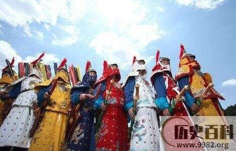 清朝八旗兵到底是什么样的(八旗是如何排名的)