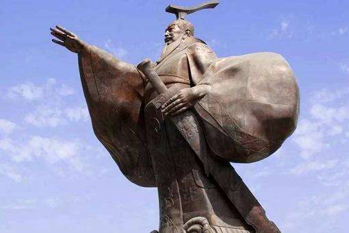 汉武帝即位初期并无实权,此后通过一封诏书改变格局