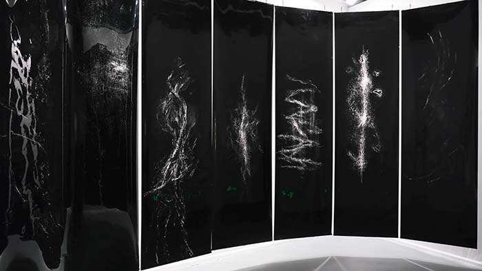 现场|“唯物思维:首届国际当代材料艺术双年展”