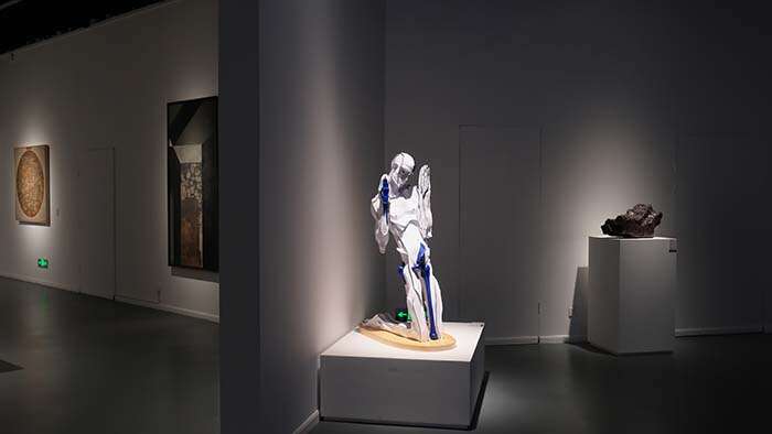 现场|“唯物思维:首届国际当代材料艺术双年展”