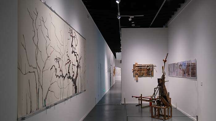 现场|“唯物思维:首届国际当代材料艺术双年展”