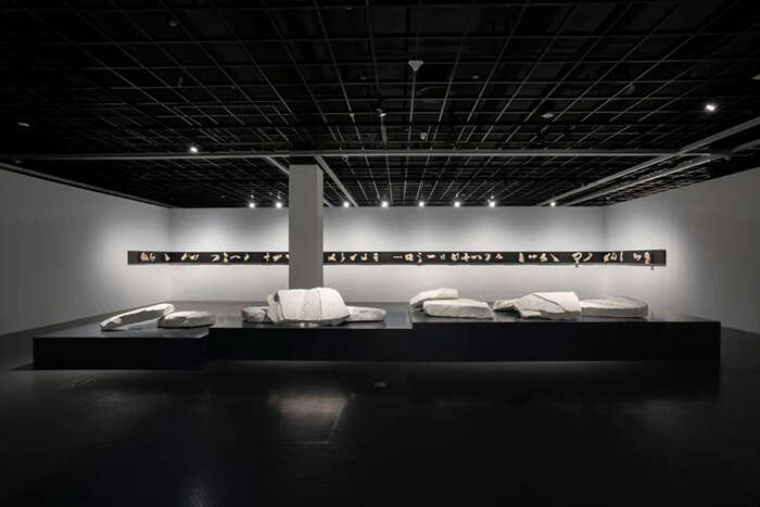 经由纤维抵达艺术:第四届杭州纤维艺术双年展呈现“缓存在”