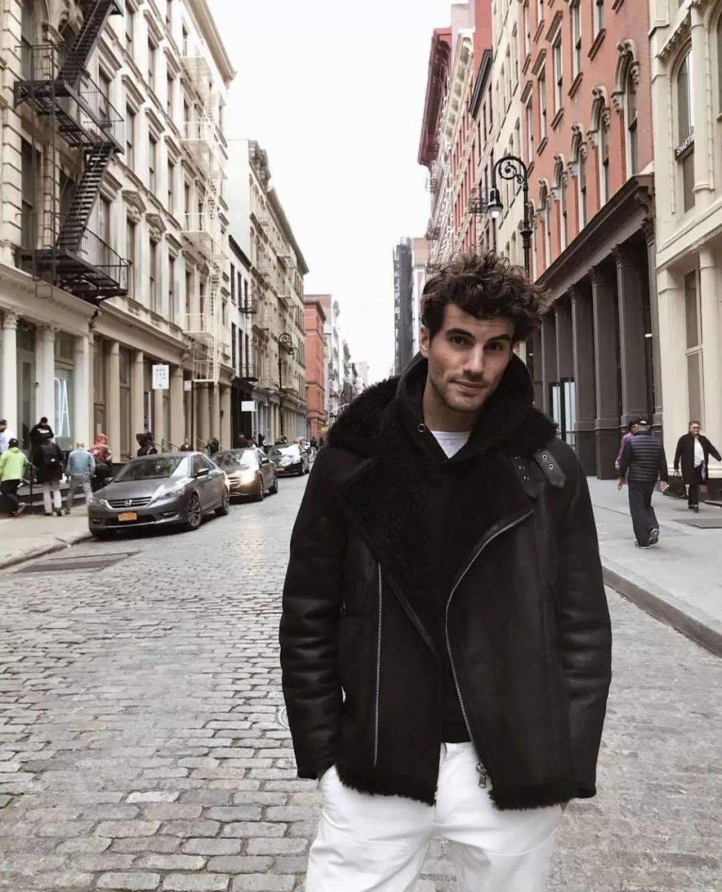 男神界的萌咖拳击手IMG Models签约男模Douglas Joseph 生活照多图