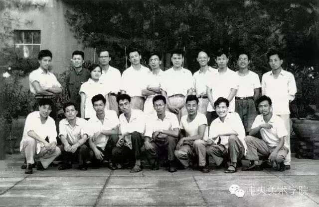 壬寅岁末,艺坛群星黯然殒逝,让我们用缅怀抵抗悲伤
