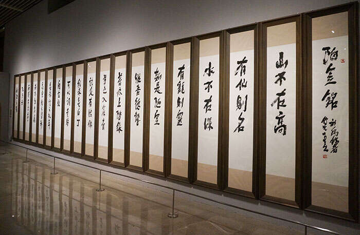 星云大师离世 生前创“一笔字”书法,护送佛首回归大陆