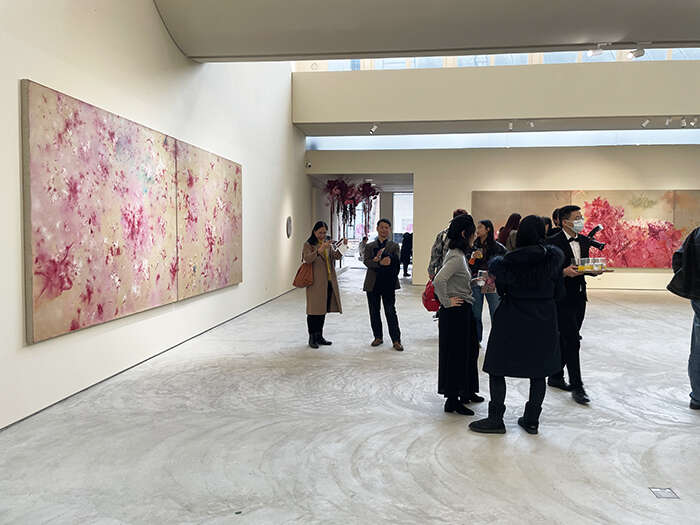 画笔下的生命日记:蔡锦个展“女人花”亮相“頌”艺术中心