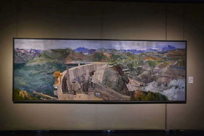 《天下黄河——中国百名油画家主题作品展》全国巡展亮相天津美院