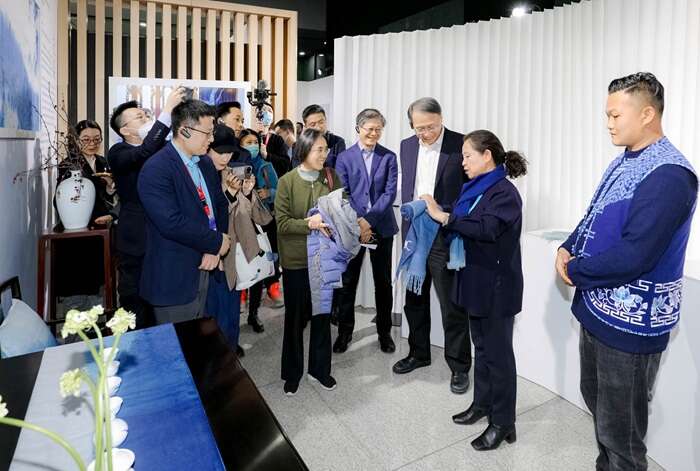 “文化、艺术与科学的融合创新发展论坛”暨“非遗保护创新成果展”在中国科技馆启幕