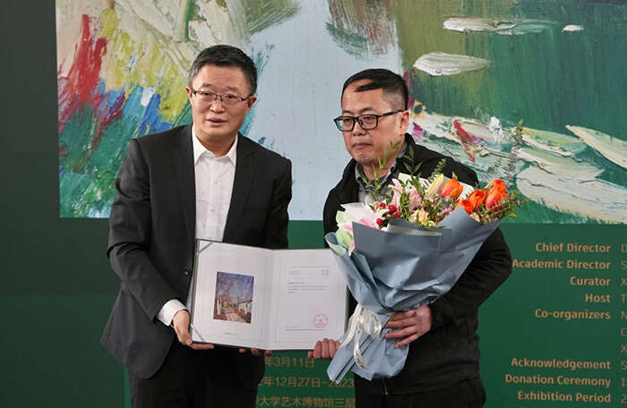 他用艺术与大自然对话,曾以风景油画作为“马训班”毕业作品