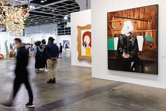 香港巴塞尔艺术展呈献2019年以来最大规模一届展会