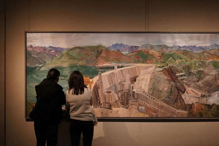 《天下黄河——中国百名油画家主题作品展》全国巡展亮相天津美院