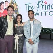 公主大对换 The Princess Switch
