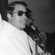 琼斯镇惨案:人民圣殿教的兴亡 Jonestown: The Life and Death of Peoples Temple