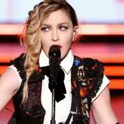 麦当娜:反叛之心巡回演唱会 Madonna: Rebel Heart Tour