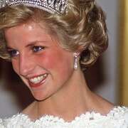 戴安娜:她的自述 Diana: In Her Own Words