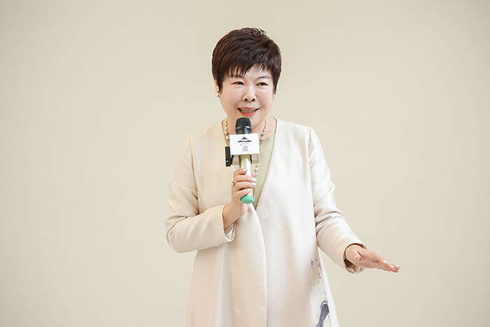 以女性视角探讨人性、矛盾与纠缠——向京、邢丹文首次对话展