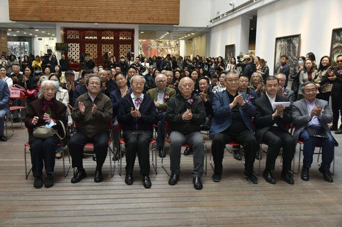 用画笔凝聚生活瞬间:“风雅颂一一李当岐绘画作品展”开幕