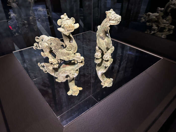 聚焦《永恒的祭献:中国古代青铜礼器》大展(11):镜子的妙用