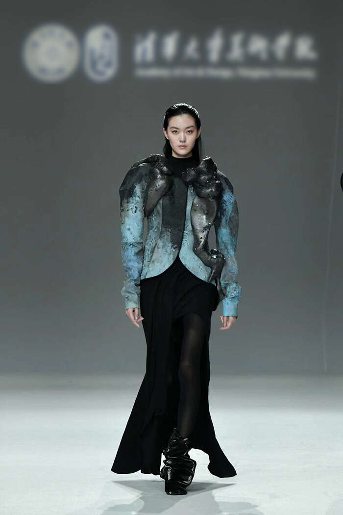 清华美院2023届服装与服饰设计专业毕业设计作品发布会举办