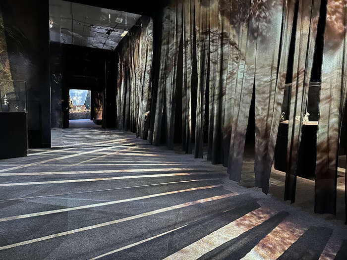 聚焦《永恒的祭献:中国古代青铜礼器》大展(11):镜子的妙用