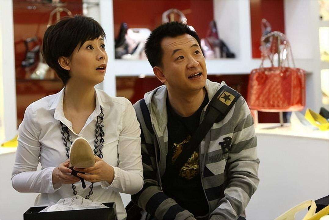 曲栅栅:嫁给落魄黄海波,凭《狂飙》走红,赚钱养夫8年苦尽甘来