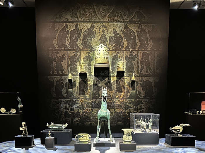 聚焦《永恒的祭献:中国古代青铜礼器》大展(12):壁画