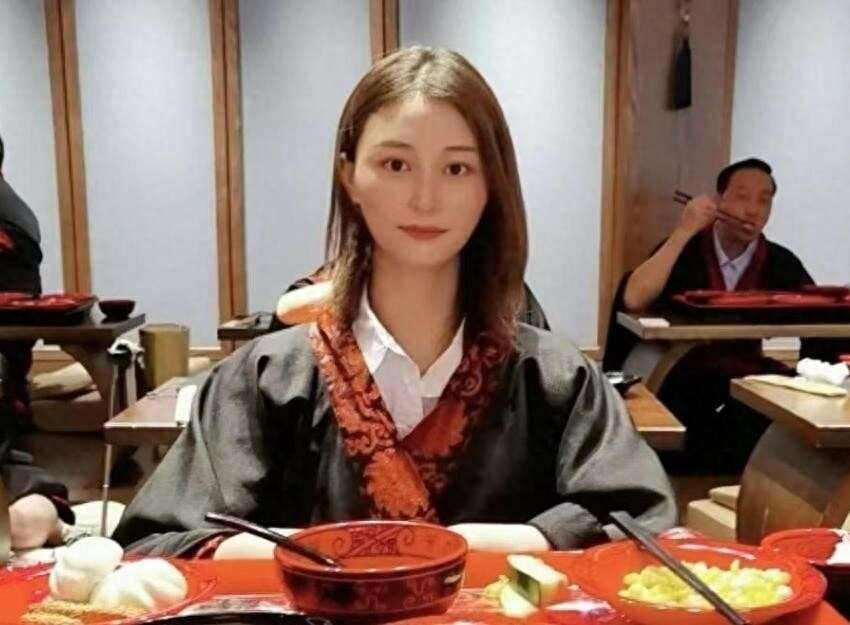 浙江女子因不想浪费丈夫基因,结婚13年生9个娃,只为凑齐12生肖