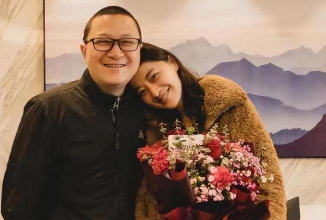 马伊琍曾黎梅婷同框比美!曾黎脸部好僵硬